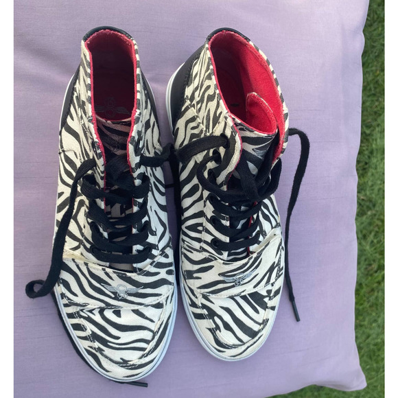 Creative Recreation Cesario Hi XVI Zebra Print   Women's Size 7 Sneaker Shoe - Picture 9 of 11